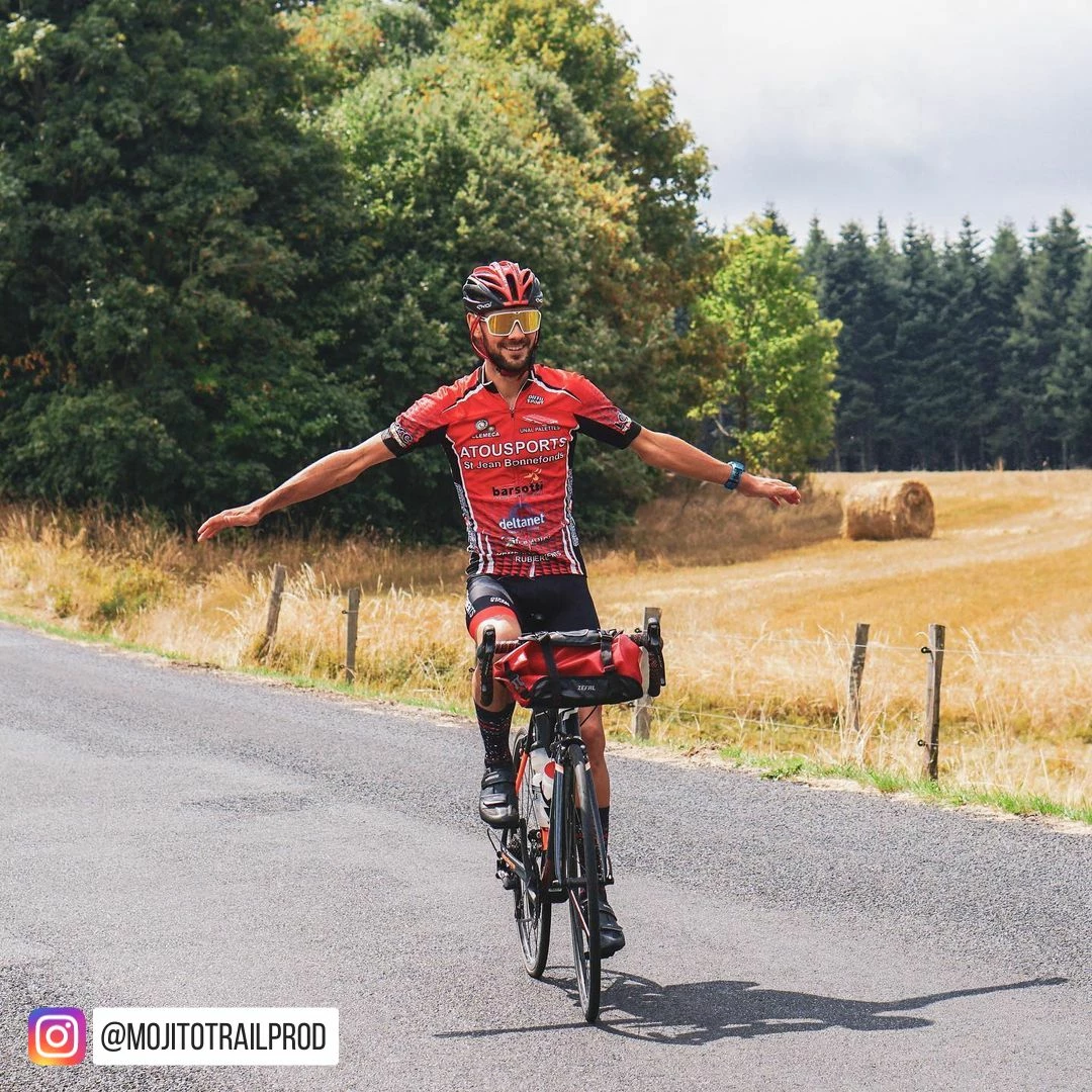 Sacoche De Guidon Bikepacking Et Cyclotourisme Zefal Z Adventure F10 10L – Image 3